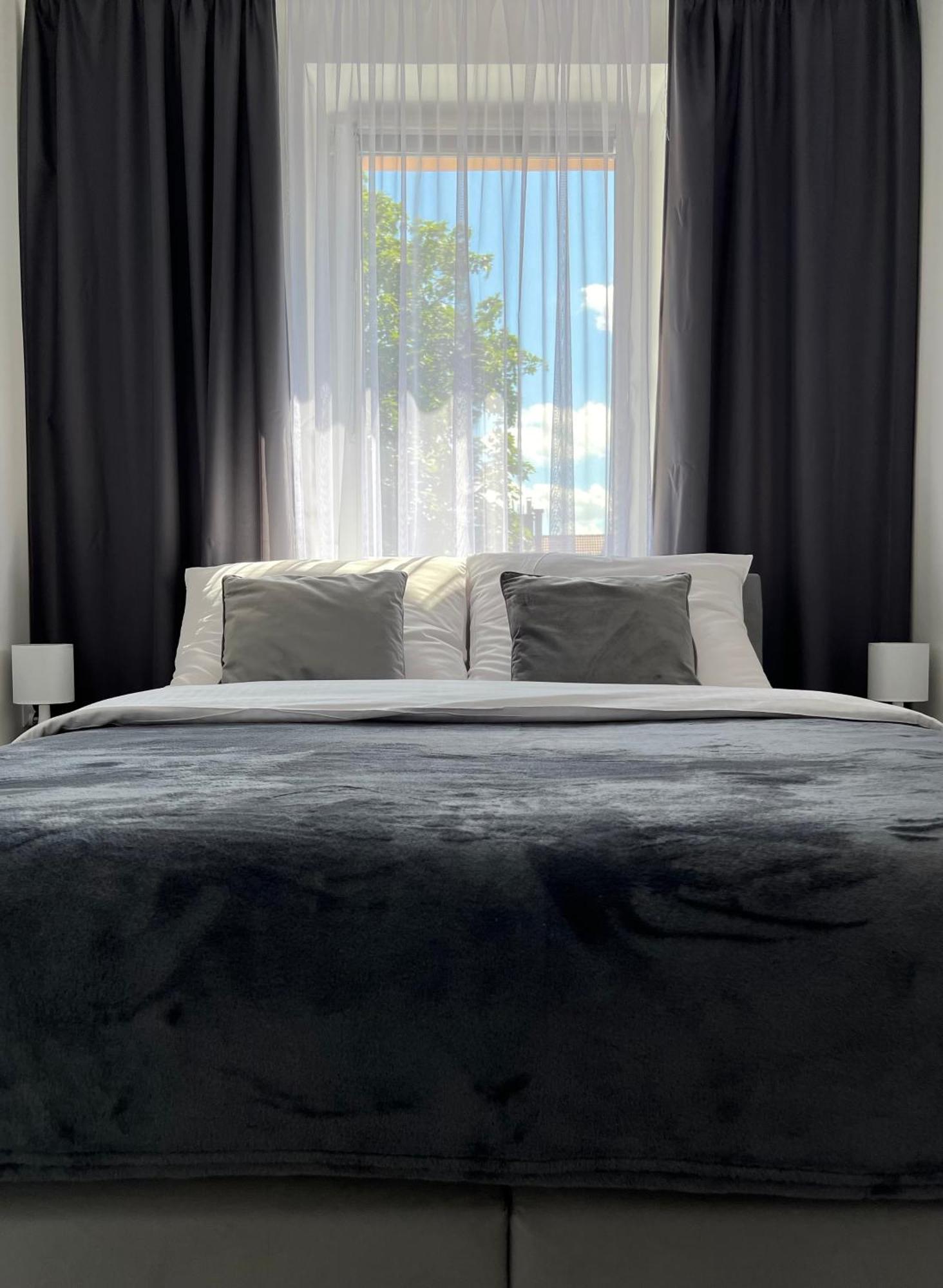 Apartament Eros Rynek 볼레스와비에츠 외부 사진
